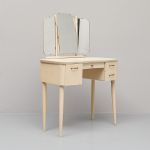 1029 1391 DRESSING TABLE